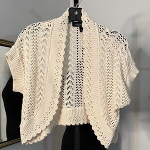 Perceptions Women's Cream Knit Shrug